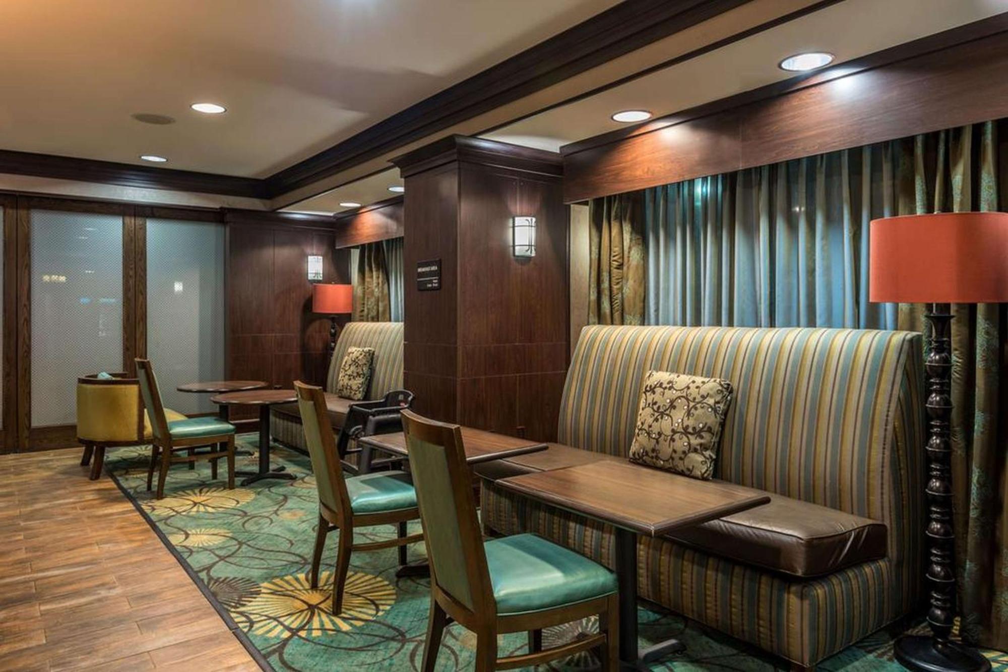 Hampton Inn New Albany Zewnętrze zdjęcie